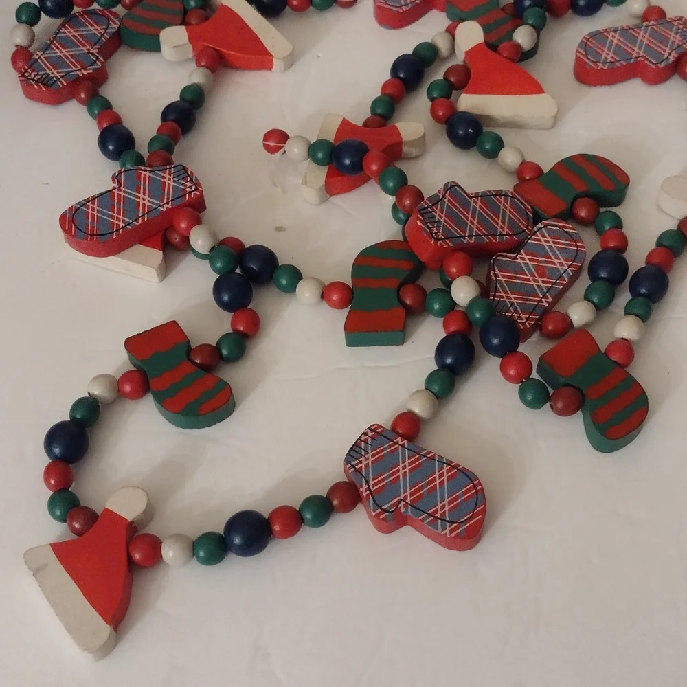 Festive Holiday Garland with Red and Green Accents